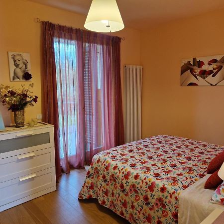 ארצו La Casina Sul Lago מראה חיצוני תמונה