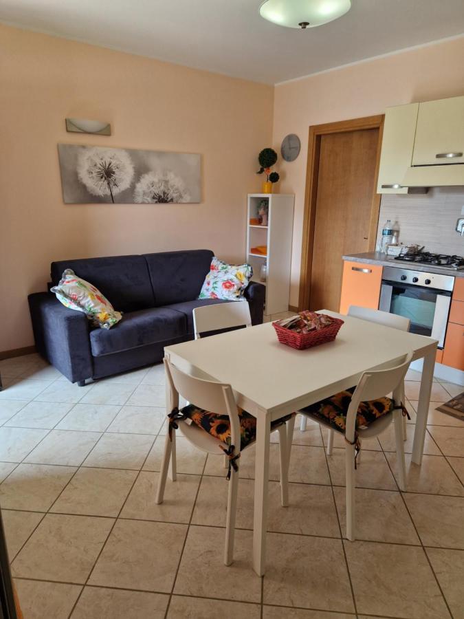 ארצו La Casina Sul Lago מראה חיצוני תמונה